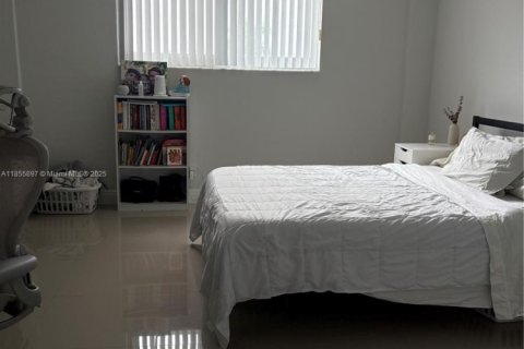 Copropriété à louer à Sunny Isles Beach, Floride: 1 chambre, 93.37 m2 № 1878605 - photo 21