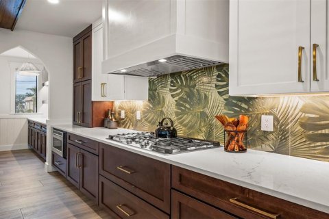 Condo in Sarasota, Florida, 5 bedrooms  № 2120701 - photo 24
