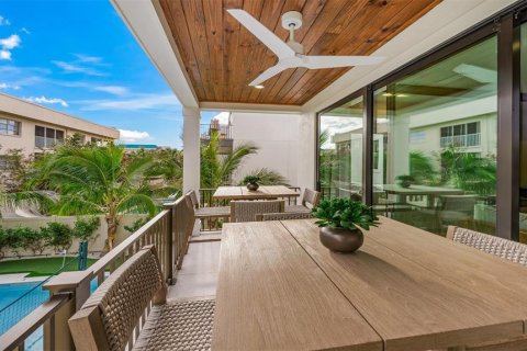 Condo in Sarasota, Florida, 5 bedrooms  № 2120701 - photo 29