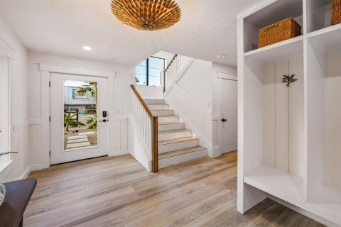 Condo in Sarasota, Florida, 5 bedrooms  № 2120701 - photo 30