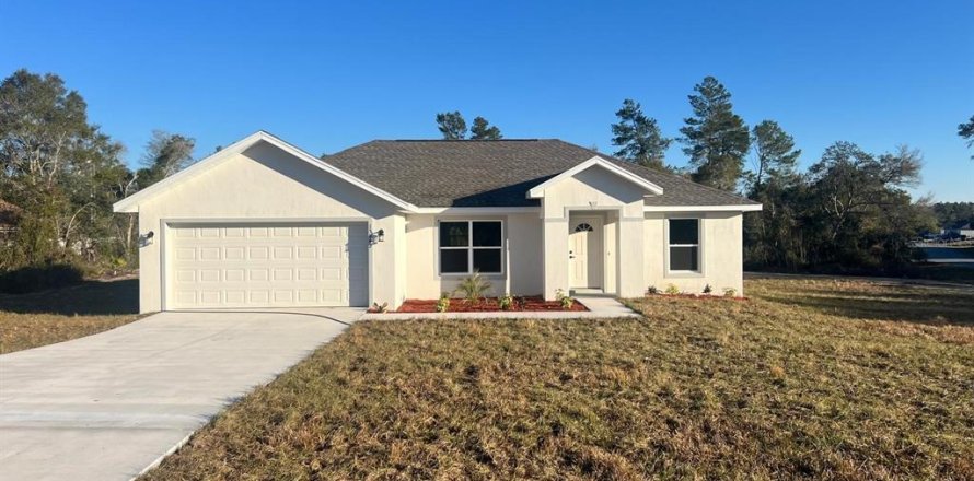 Villa ou maison à Citrus Springs, Floride 3 chambres, 124.77 m2 № 1813611