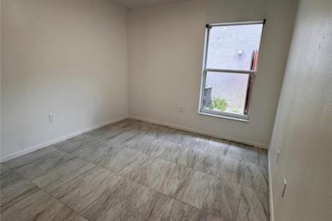 Купить виллу или дом в Киссимми, Флорида 13 комнат, 181.16м2, № 2215155 - фото 4