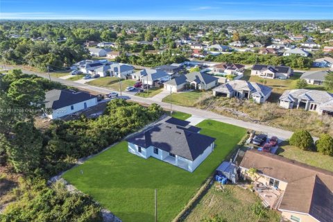 Купить виллу или дом в Лихай-Эйкерс, Флорида 3 спальни, № 1973039 - фото 21