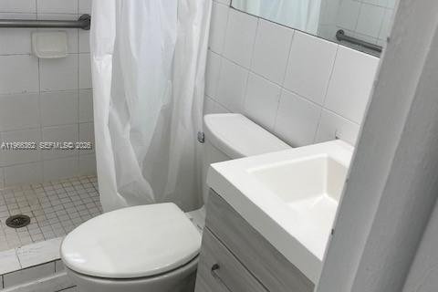 Снять в аренду кондоминиум в Майами, Флорида 2 спальни, 64.1м2, № 2033252 - фото 4