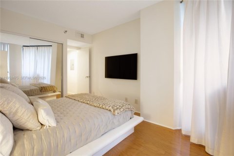 Купить кондоминиум в Авентура, Флорида 2 спальни, 121.7м2, № 2025216 - фото 14