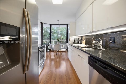 Купить кондоминиум в Авентура, Флорида 2 спальни, 121.7м2, № 2025216 - фото 8