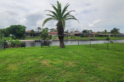 Casa en alquiler en Rotonda, Florida, 2 dormitorios, 133.59 m2 № 1914665 - foto 21