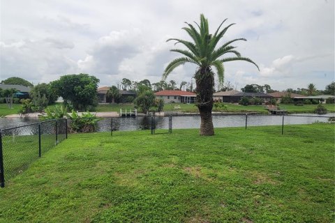 Casa en alquiler en Rotonda, Florida, 2 dormitorios, 133.59 m2 № 1914665 - foto 20