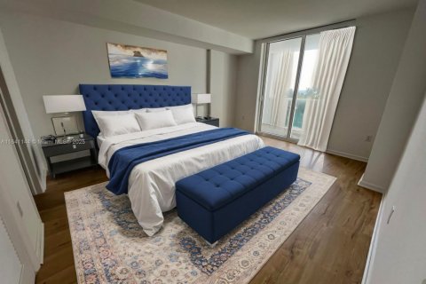 Condominio en venta en Bal Harbour, Florida, 1 dormitorio, 83.24 m2 № 1937561 - foto 8