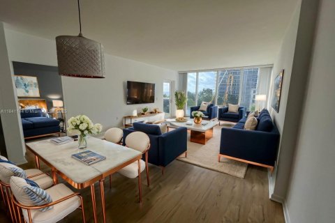 Condo in Bal Harbour, Florida, 1 bedroom  № 1937561 - photo 4