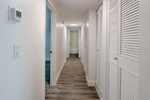 Copropriété à louer à South Pasadena, Floride: 3 chambres, 118.45 m2 № 2308295 - photo 19