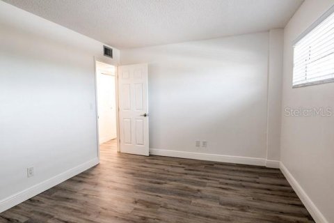 Copropriété à louer à South Pasadena, Floride: 3 chambres, 118.45 m2 № 2308295 - photo 25