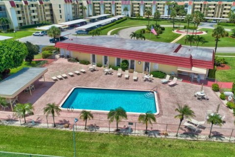 Condo in Boca Raton, Florida, 2 bedrooms  № 2253556 - photo 20