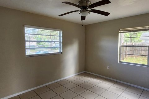 Casa en venta en Casselberry, Florida, 2 dormitorios, 60.39 m2 № 2145499 - foto 10