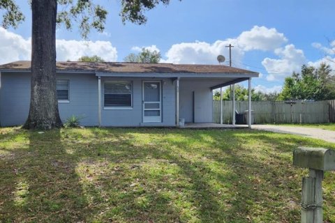Casa en venta en Casselberry, Florida, 2 dormitorios, 60.39 m2 № 2145499 - foto 2