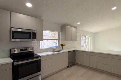 Villa ou maison à vendre à Fort Lauderdale, Floride: 3 chambres, 132.94 m2 № 2086473 - photo 4