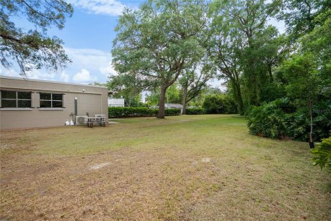Propiedad comercial en alquiler en Gainesville, Florida, 97.36 m2 № 1688074 - foto 21