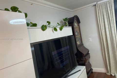 Copropriété à louer à Doral, Floride: 3 chambres, 109.35 m2 № 2008191 - photo 23