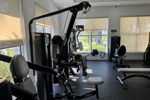 Copropriété à louer à Doral, Floride: 3 chambres, 109.35 m2 № 2008191 - photo 10