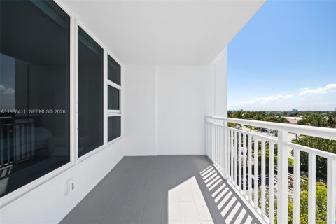Condominio en venta en Lauderdale-by-the-Sea, Florida, 1 dormitorio, 103.68 m2 № 2057367 - foto 23
