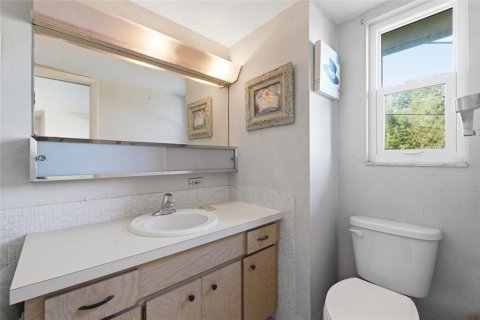 Condo in Sarasota, Florida, 1 bedroom  № 2225975 - photo 18