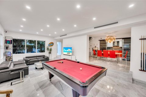Купить виллу или дом в Майами-Бич, Флорида 4 спальни, 317.54м2, № 1991491 - фото 16