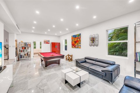 Купить виллу или дом в Майами-Бич, Флорида 4 спальни, 317.54м2, № 1991491 - фото 13