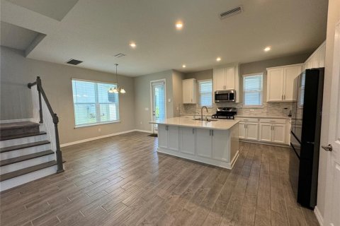 Casa en alquiler en Odessa, Florida, 4 dormitorios, 224.64 m2 № 2157162 - foto 8