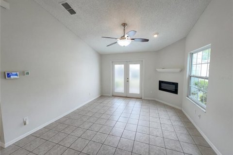 Villa ou maison à vendre à Orlando, Floride: 2 chambres, 94.76 m2 № 2120075 - photo 13