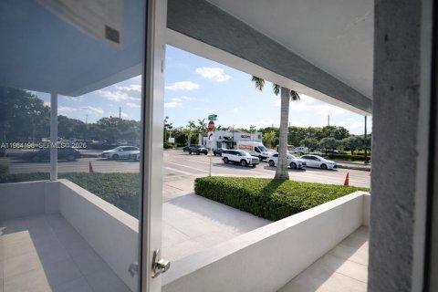 Apartment in Miami, Florida 1 bedroom № 2026654 - photo 6