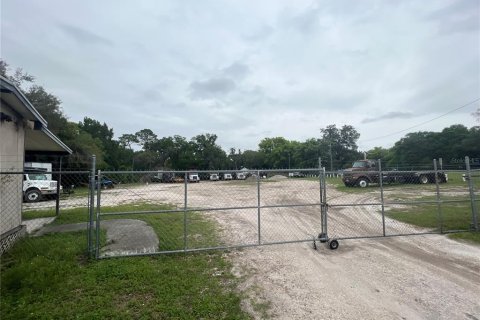 Immobilier commercial à vendre à Spring Hill, Floride: 62.43 m2 № 1919182 - photo 6