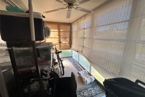 Condominio en venta en Stuart, Florida, 1 dormitorio, 69.4 m2 № 1993580 - foto 26