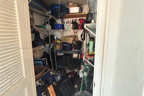 Condominio en venta en Stuart, Florida, 1 dormitorio, 69.4 m2 № 1993580 - foto 25