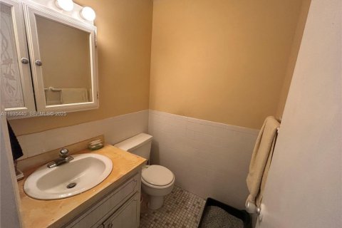 Condominio en venta en Stuart, Florida, 1 dormitorio, 69.4 m2 № 1993580 - foto 14