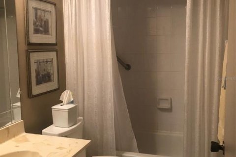 Снять в аренду кондоминиум в Семинол, Флорида 2 спальни, 105.91м2, № 2209225 - фото 18
