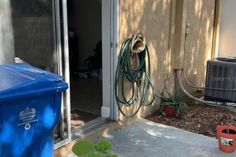 Touwnhouse à vendre à Tampa, Floride: 3 chambres, 141.58 m2 № 2204966 - photo 5