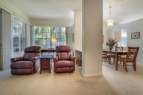 Villa ou maison à vendre à Hobe Sound, Floride: 3 chambres, 187.38 m2 № 1950100 - photo 24