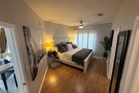 Condo in Tampa, Florida, 2 bedrooms  № 1676070 - photo 14