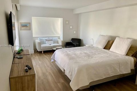 Copropriété à louer à Key Biscayne, Floride: 3 chambres, 159.79 m2 № 2023829 - photo 2