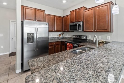 Adosado en alquiler en Ruskin, Florida, 3 dormitorios, 166.02 m2 № 2233389 - foto 8