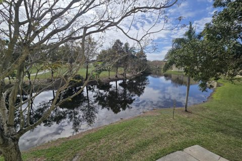 Снять в аренду кондоминиум в Санрайз, Флорида 2 спальни, 89.65м2, № 2005053 - фото 28