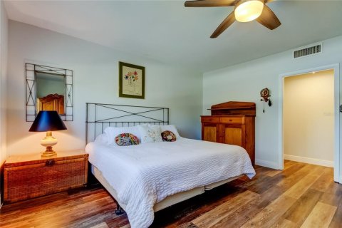 Condominio en venta en Clearwater, Florida, 1 dormitorio, 93.83 m2 № 1877313 - foto 21