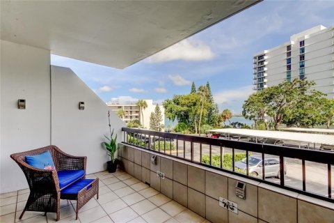 Condominio en venta en Clearwater, Florida, 1 dormitorio, 93.83 m2 № 1877313 - foto 10