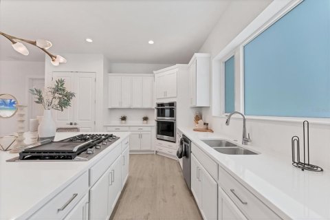 Villa ou maison à vendre à Bradenton, Floride: 4 chambres, 364.92 m2 № 1799775 - photo 11