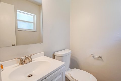 House in Apopka, Florida 3 bedrooms, 93.83 sq.m. № 1744893 - photo 9