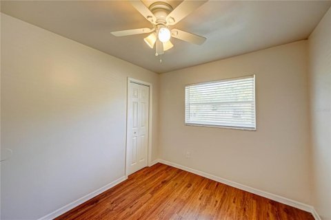 House in Apopka, Florida 3 bedrooms, 93.83 sq.m. № 1744893 - photo 7