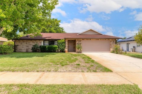 Casa en Port Orange, Florida 3 dormitorios, 152.17 m2 № 2149522