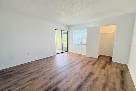 Copropriété à louer à Oldsmar, Floride: 2 chambres, 101.64 m2 № 1516843 - photo 18
