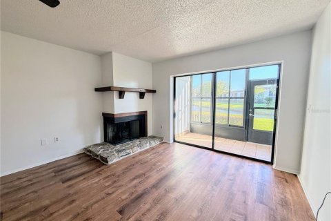 Copropriété à louer à Oldsmar, Floride: 2 chambres, 101.64 m2 № 1516843 - photo 10