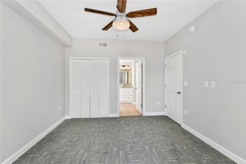 Apartamento en alquiler en Kissimmee, Florida, 1 dormitorio, 46.92 m2 № 2103411 - foto 9